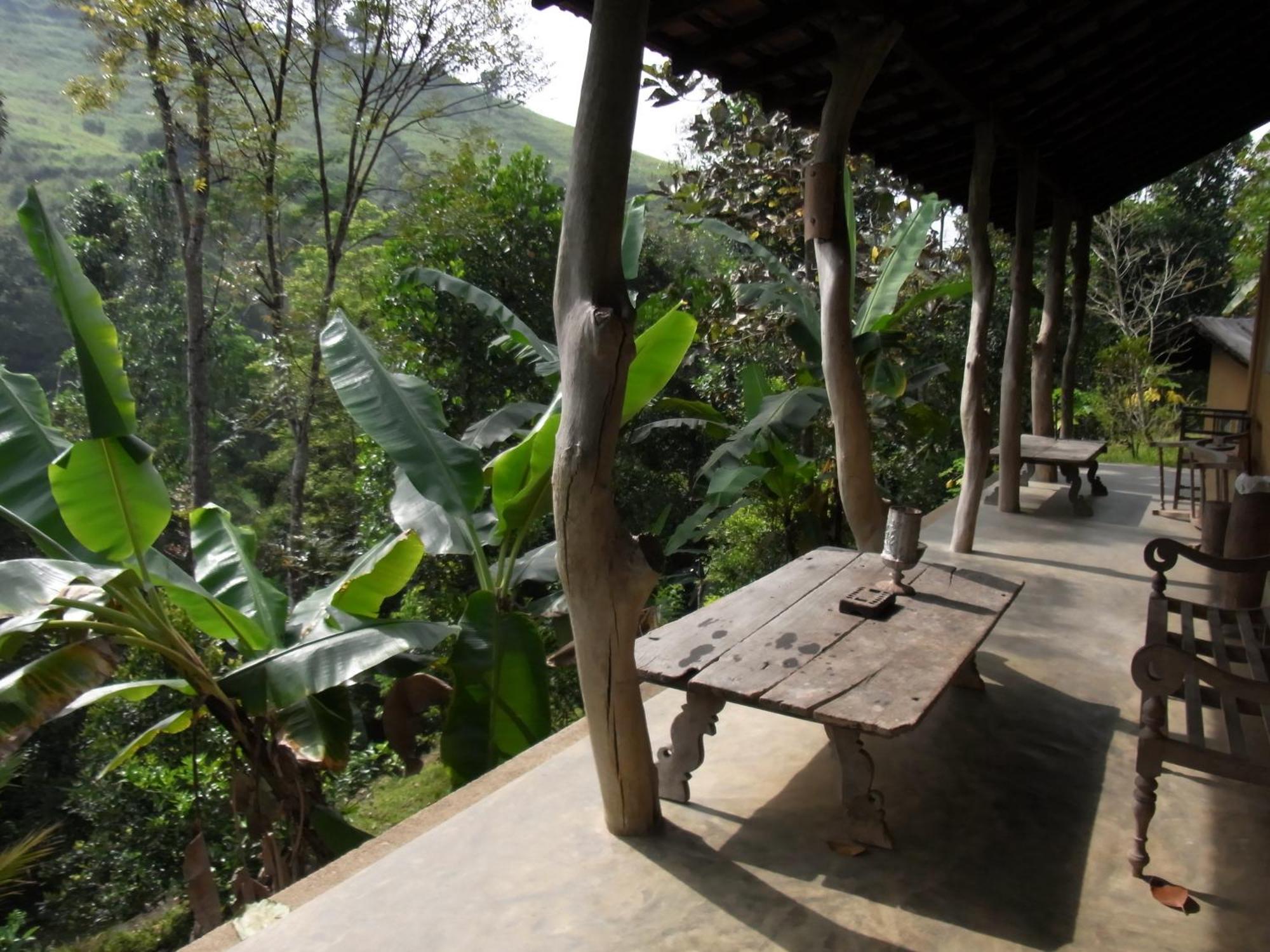 The Kandy Samadhicentre Narampanawa Rom bilde