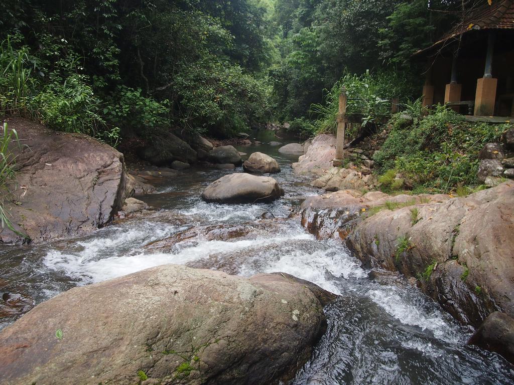 The Kandy Samadhicentre Hotell Narampanawa Eksteriør bilde